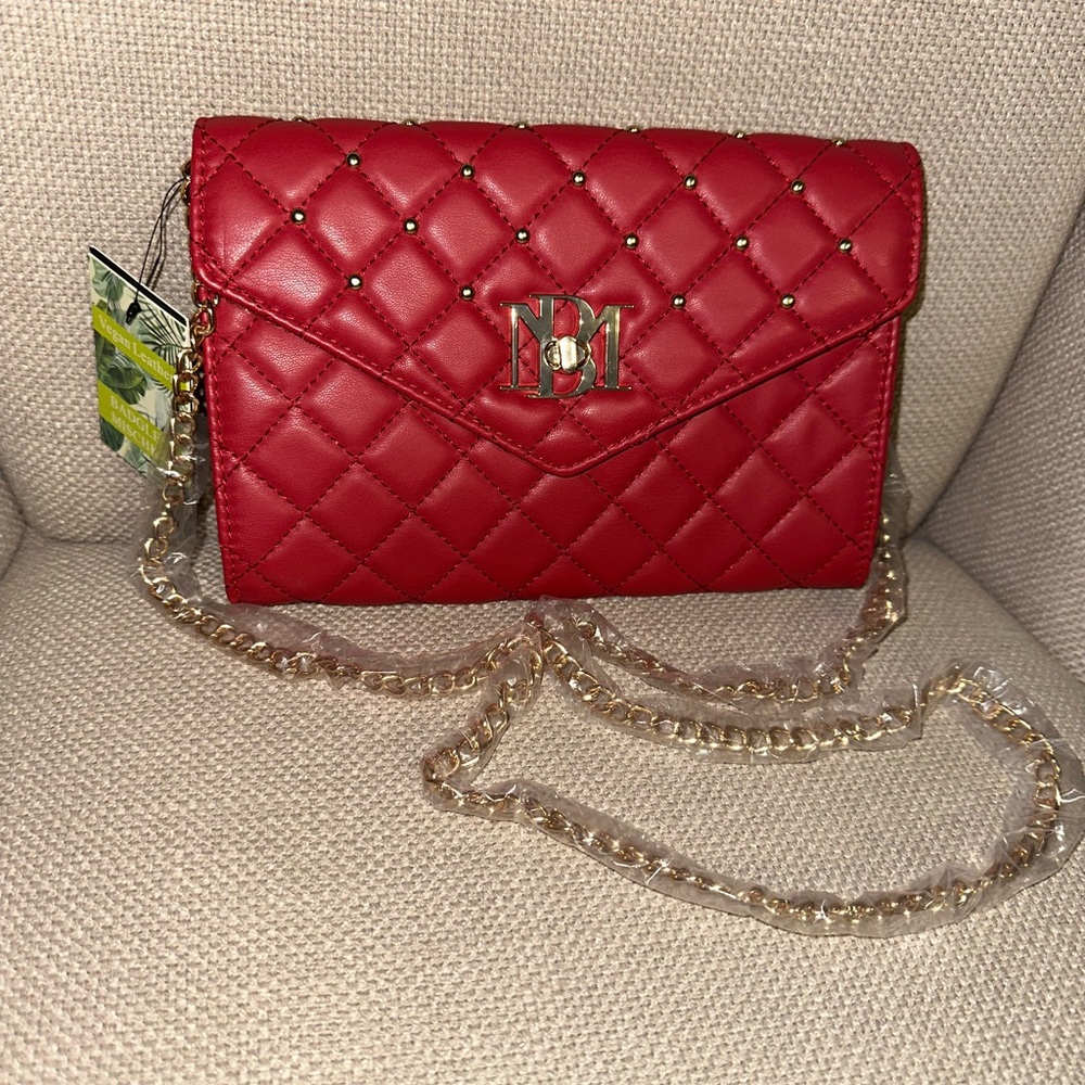 BADGLEY MISHKA CROSSBODY DIAMOND QUILTING& ROUND STUDS